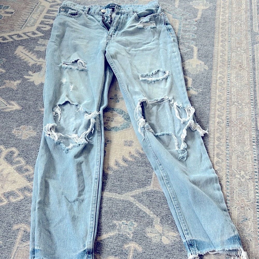 Aero mom jeans
